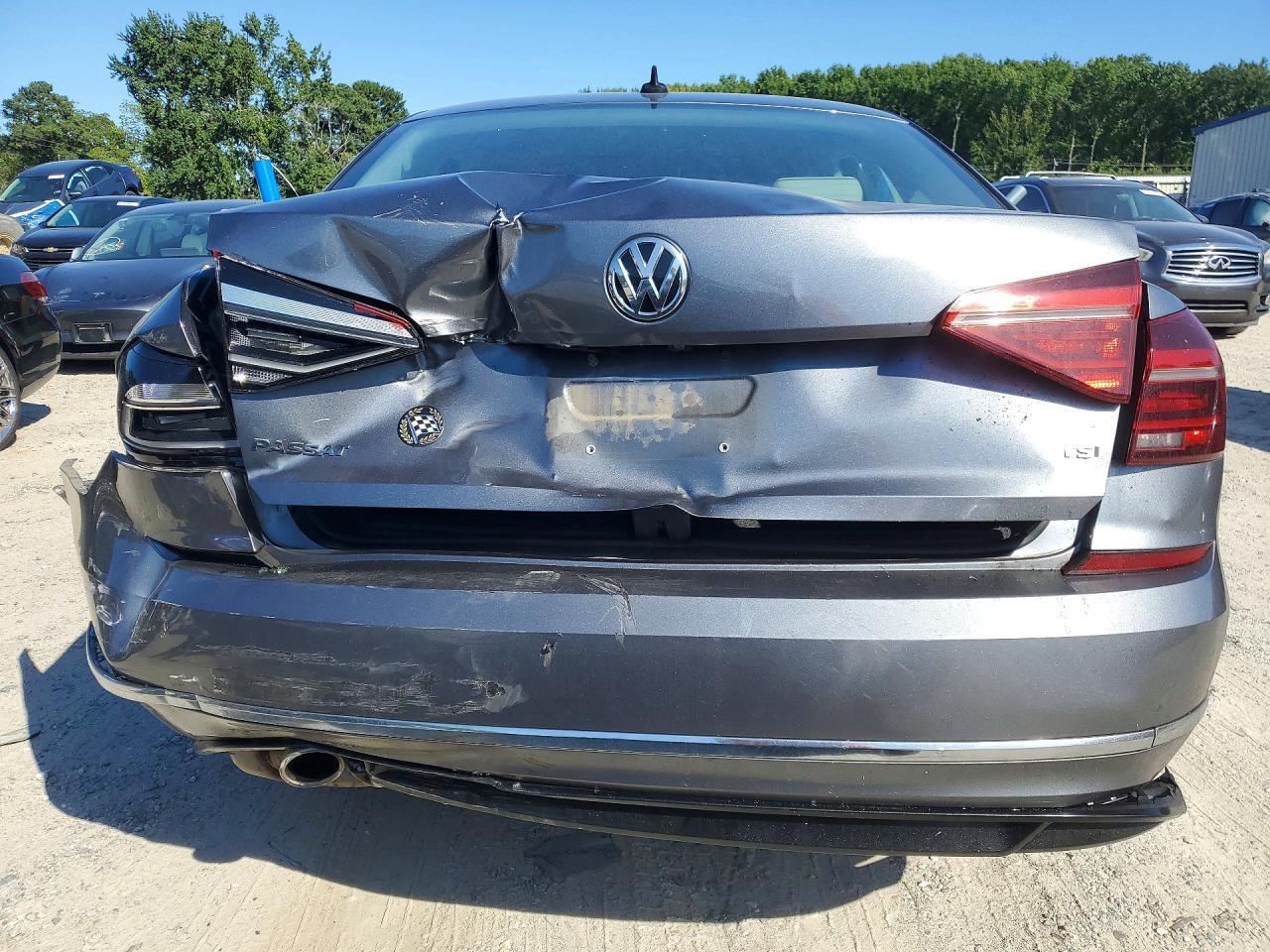 2018 VOLKSWAGEN PASSAT S — Фото 6 из 13