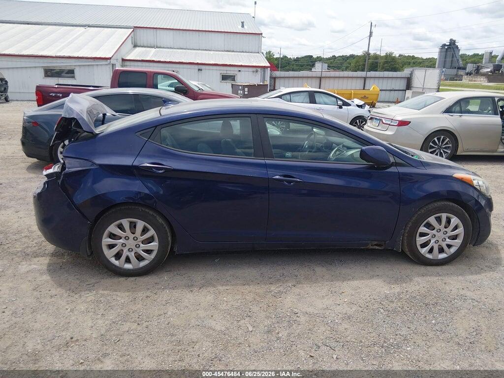 5NPDH4AE4CH108852 2012 HYUNDAI ELANTRA photo no. 12