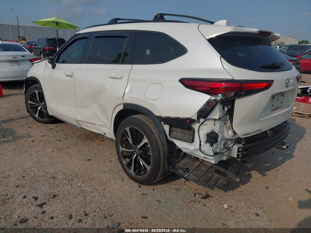 5TDJZRAH4MS077993 2021 TOYOTA HIGHLANDER photo no. 3