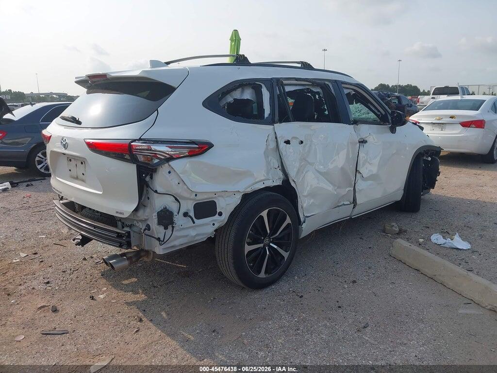 5TDJZRAH4MS077993 2021 TOYOTA HIGHLANDER photo no. 4