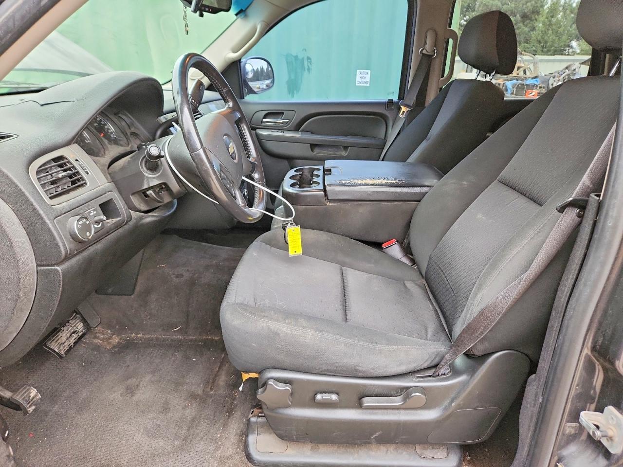 2010 CHEVROLET TAHOE C1500 LS — Фото 7 из 12