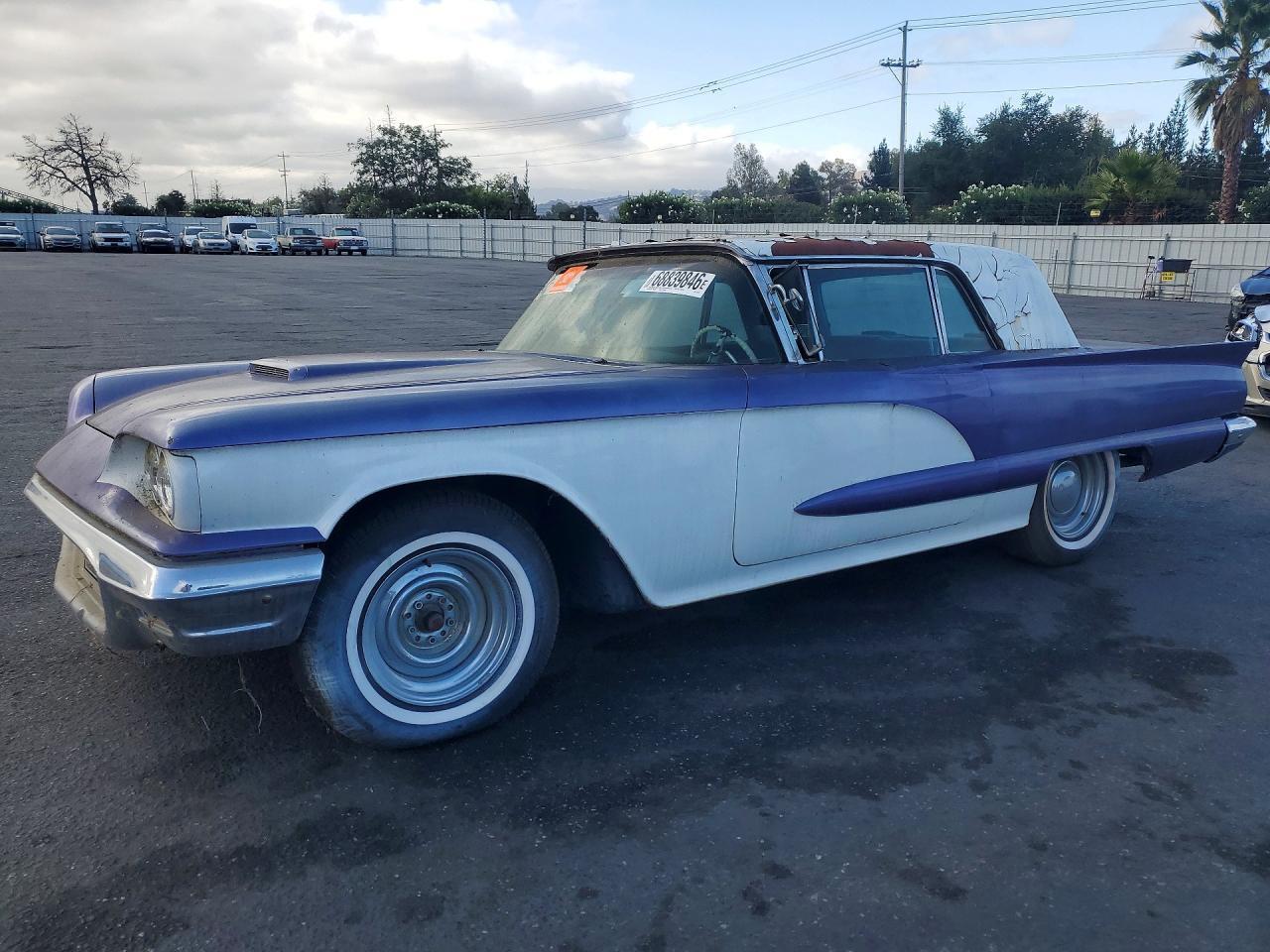 1959 FORD THUNDERBIRD