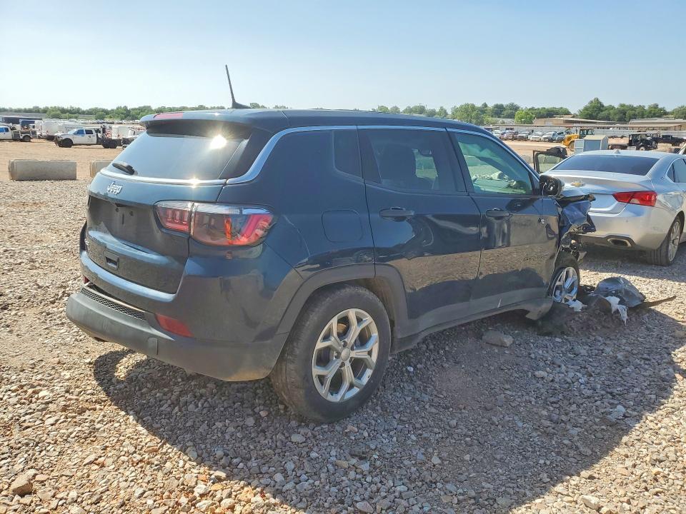 2024 JEEP COMPASS SPORT — Фото 3 из 13