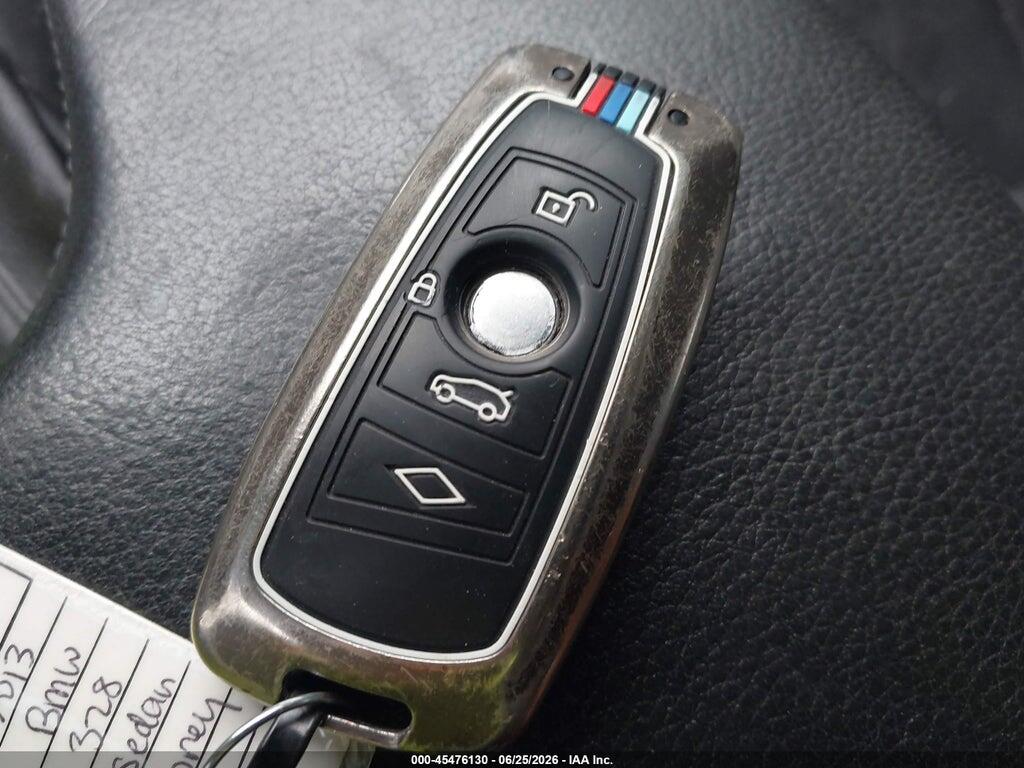 WBA3A5C53DF357378 2013 BMW 328I photo no. 11