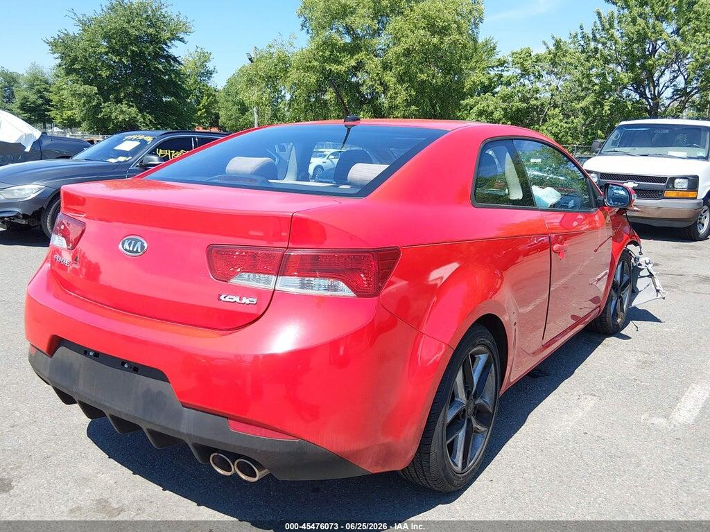 KNAFW6A31A5125546 2010 KIA FORTE KOUP photo no. 4