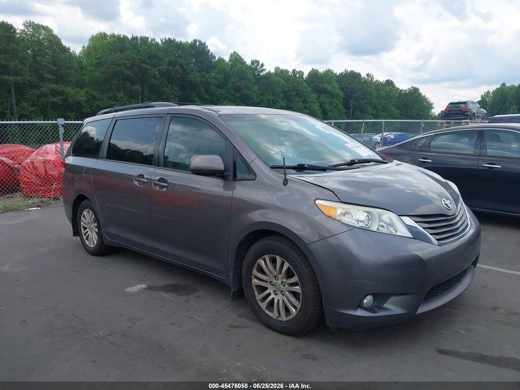5TDYK3DCXDS347566 2013 TOYOTA SIENNA photo no. 1