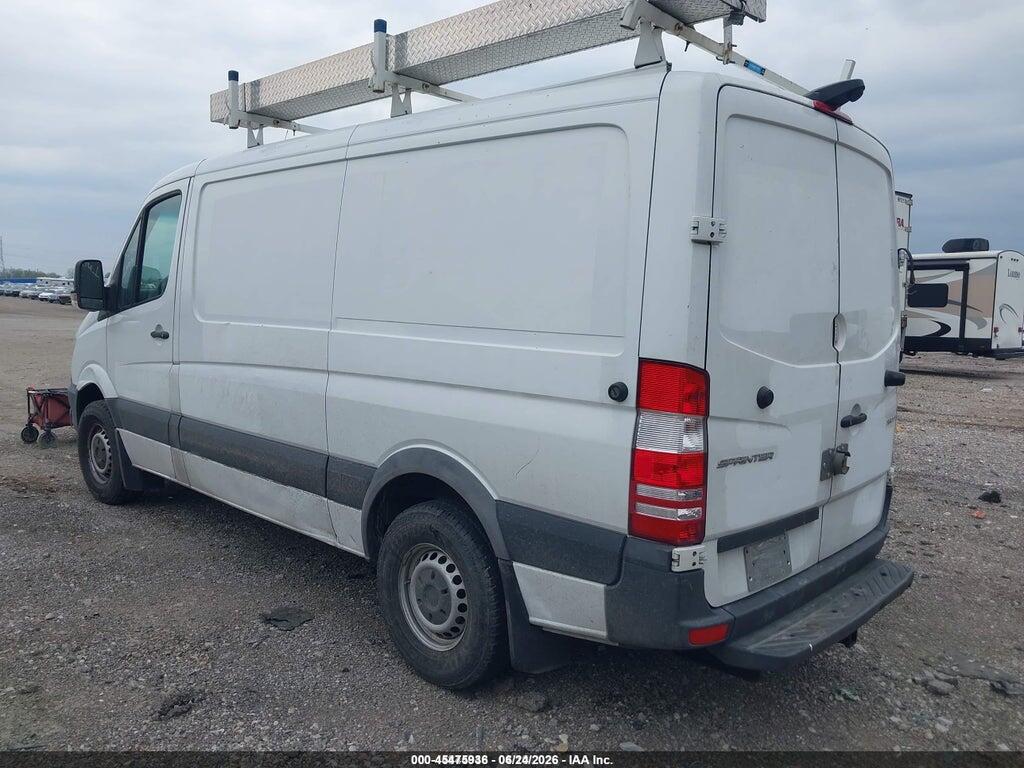 WDYPE7CD7HP573928 2017 FREIGHTLINER SPRINTER 2500 photo no. 3