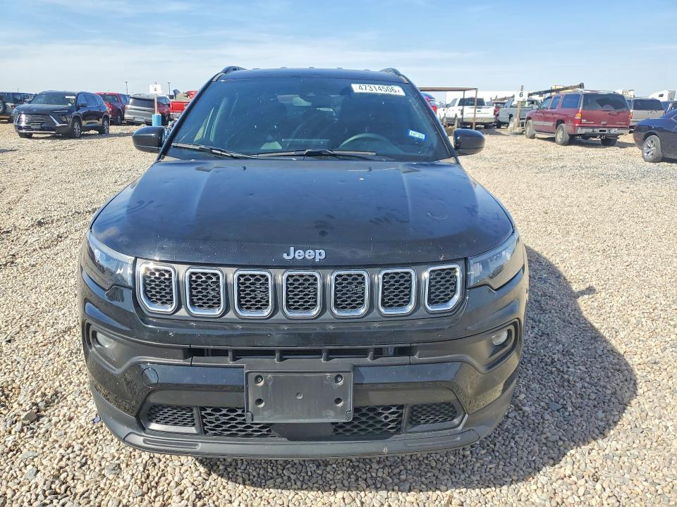 2024 JEEP COMPASS LATITUDE — Фото 5 из 13