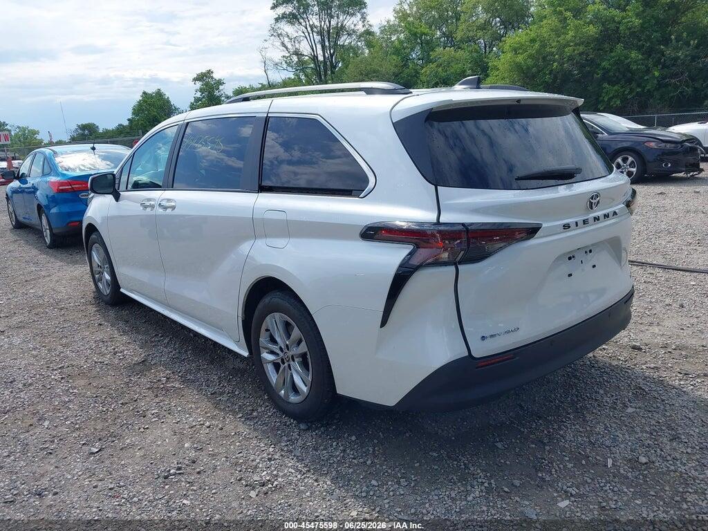5TDYSKFC4TS245069 2026 TOYOTA SIENNA photo no. 3