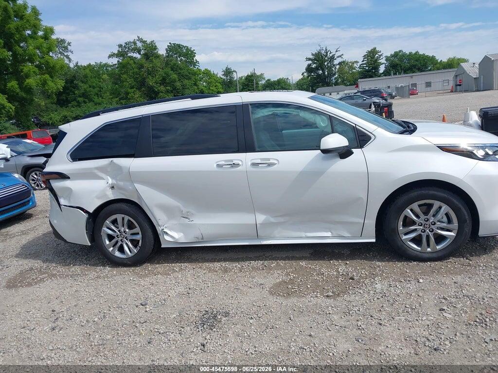 5TDYSKFC4TS245069 2026 TOYOTA SIENNA photo no. 6