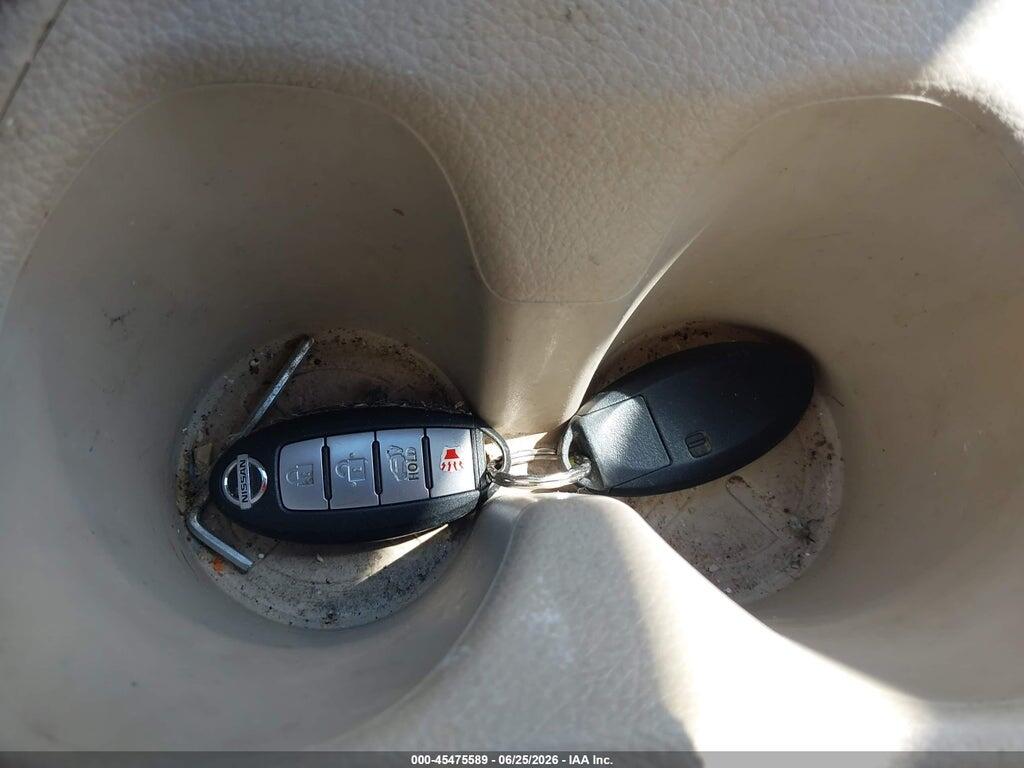 KNMAT2MV7GP704811 2016 NISSAN ROGUE photo no. 11