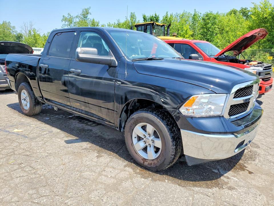 2023 RAM 1500 CLASSIC SLT — Фото 4 из 12