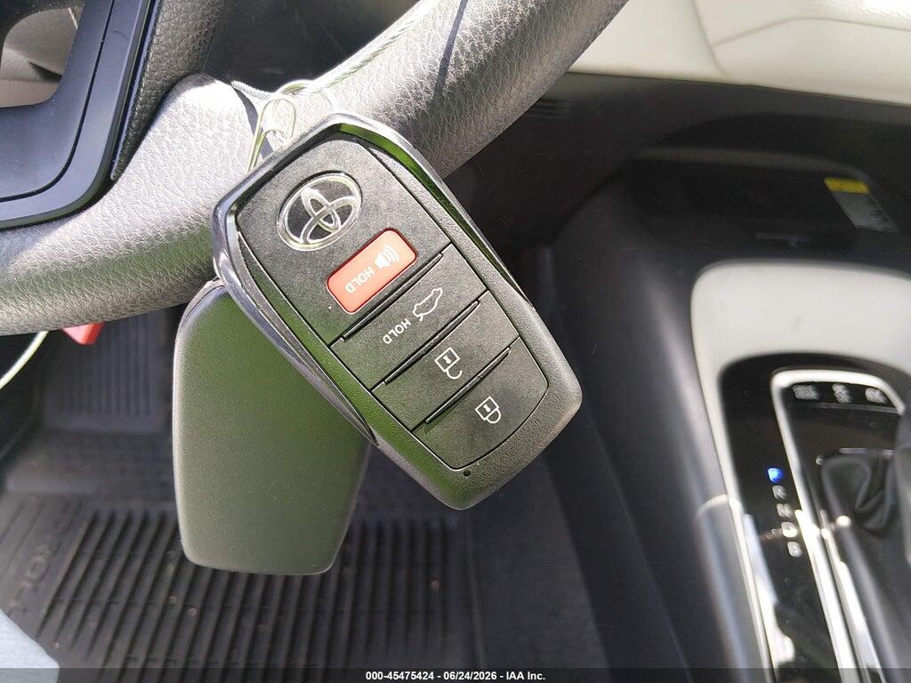 JTDBCMFEXT3111099 2026 TOYOTA COROLLA HYBRID photo no. 11