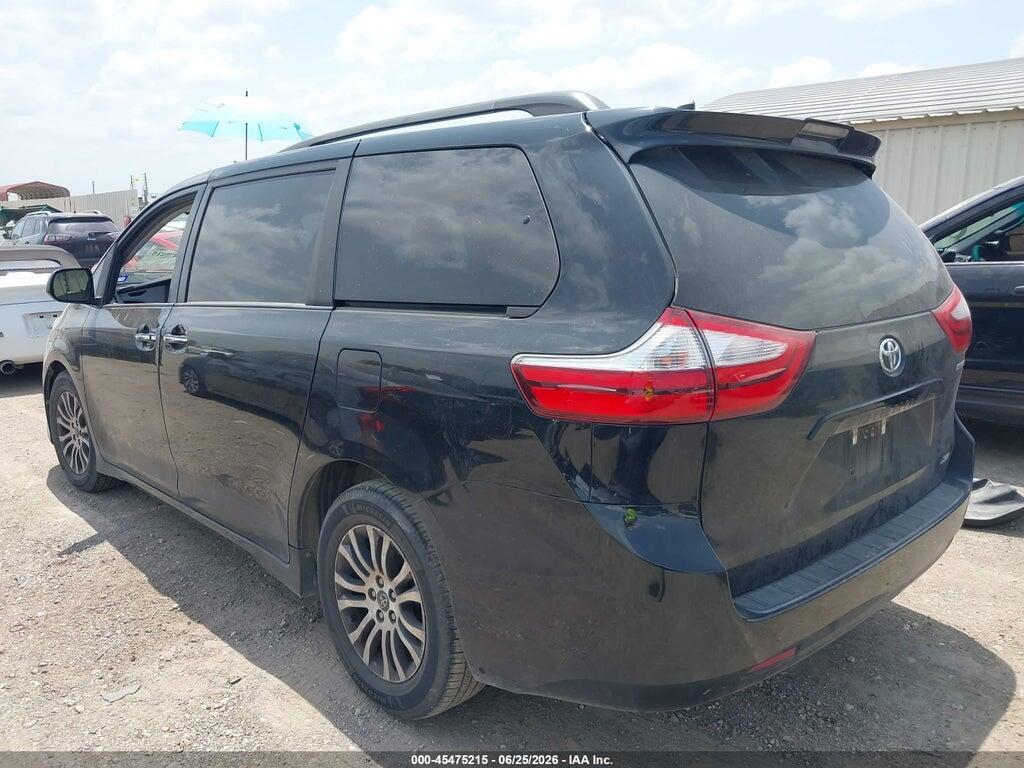 5TDYZ3DCXKS989486 2019 TOYOTA SIENNA photo no. 3