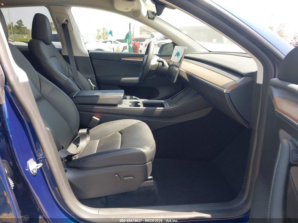 7SAYGDEE8RF152989 2024 TESLA MODEL Y photo no. 5