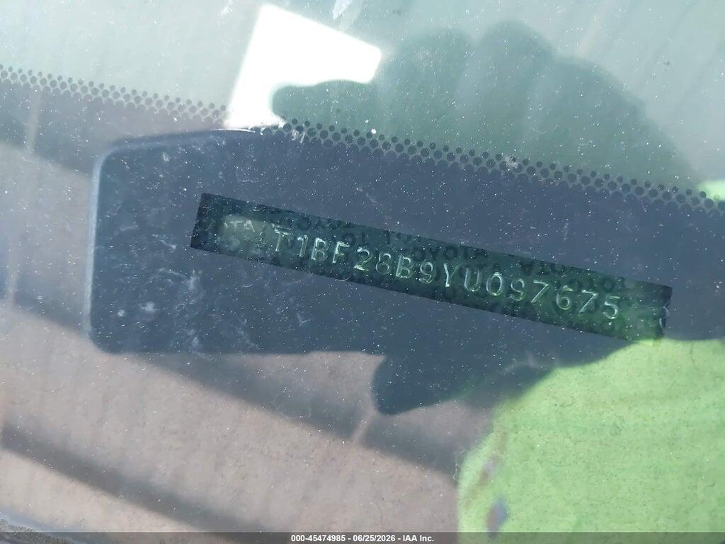 4T1BF28B9YU097675 2000 TOYOTA AVALON photo no. 9
