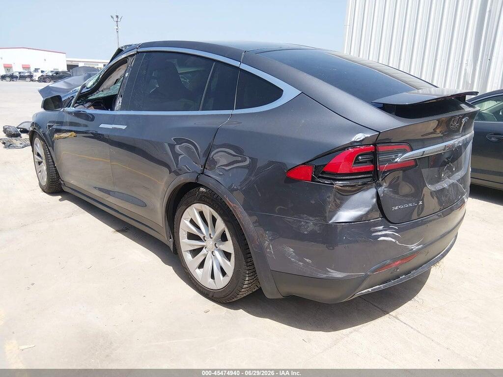 5YJXCBE28HF048256 2017 TESLA MODEL X photo no. 3