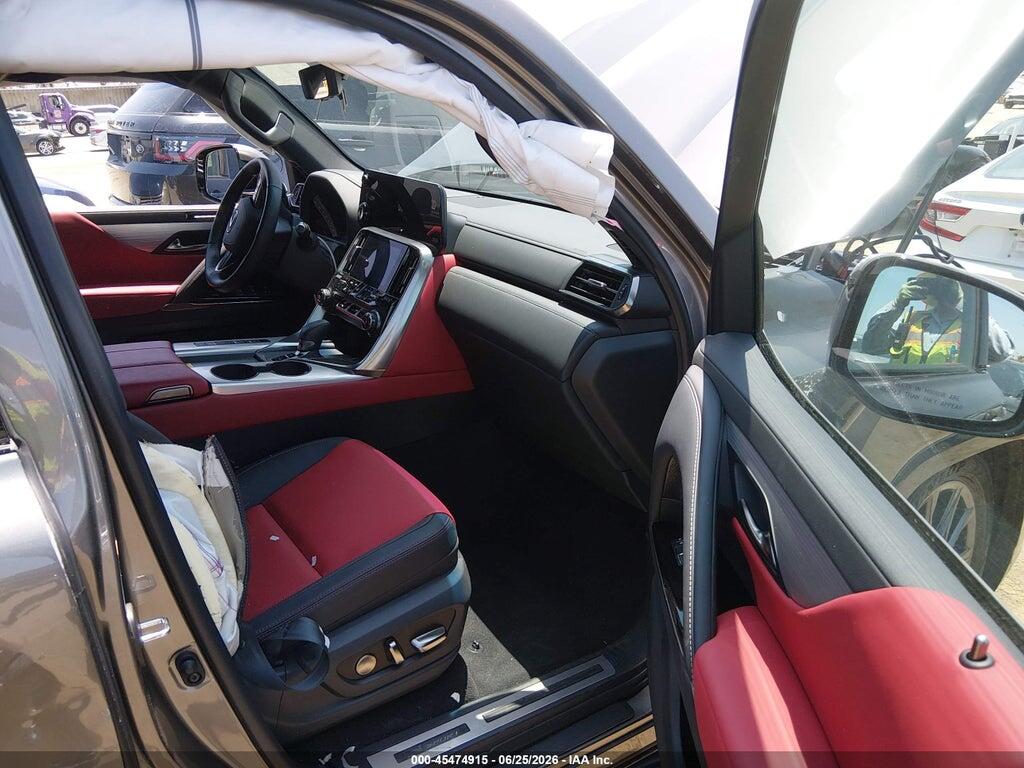 JTJMD7CX1S4005644 2025 LEXUS LX 700H photo no. 5