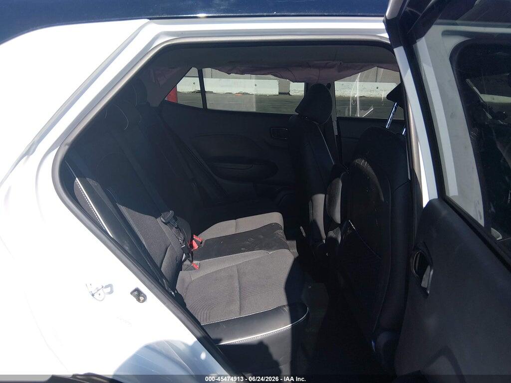 KMHRC8A32PU267127 2023 HYUNDAI VENUE photo no. 8