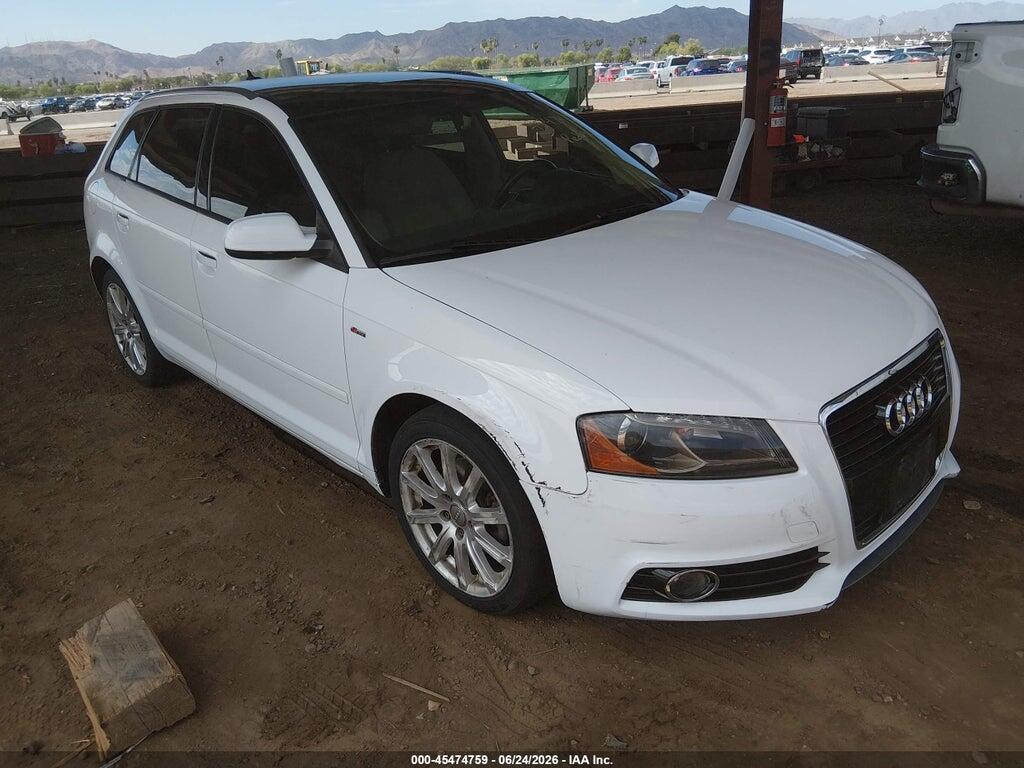 WAUKJAFM1CA019562 2012 AUDI A3 photo no. 1