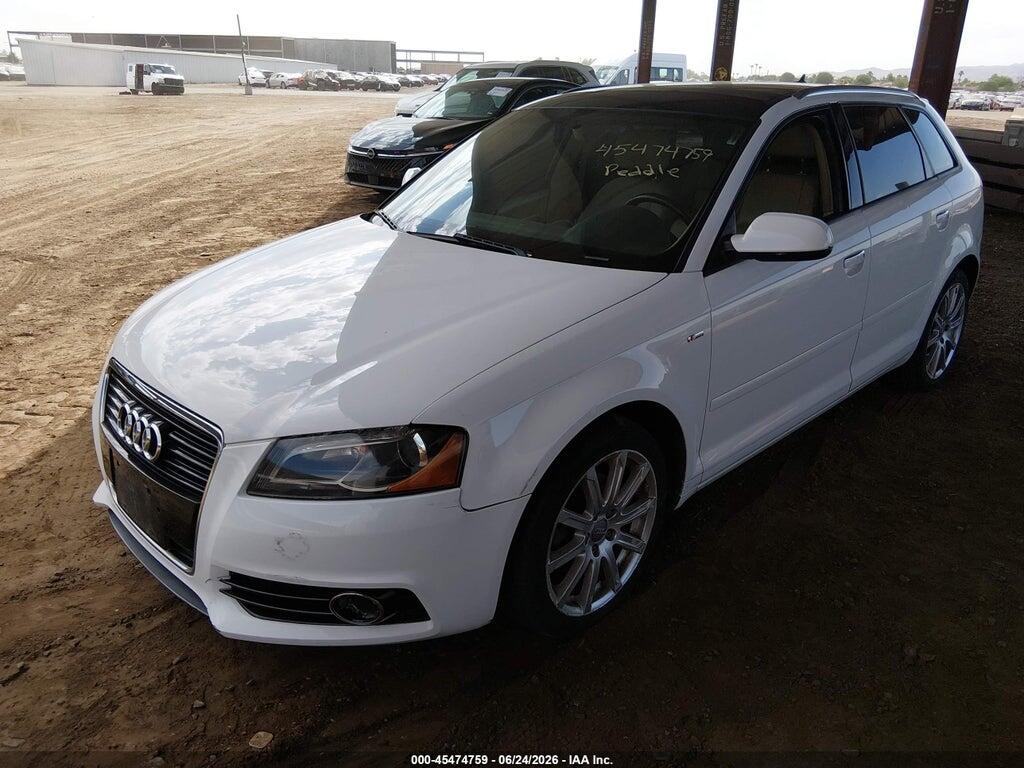 WAUKJAFM1CA019562 2012 AUDI A3 photo no. 2