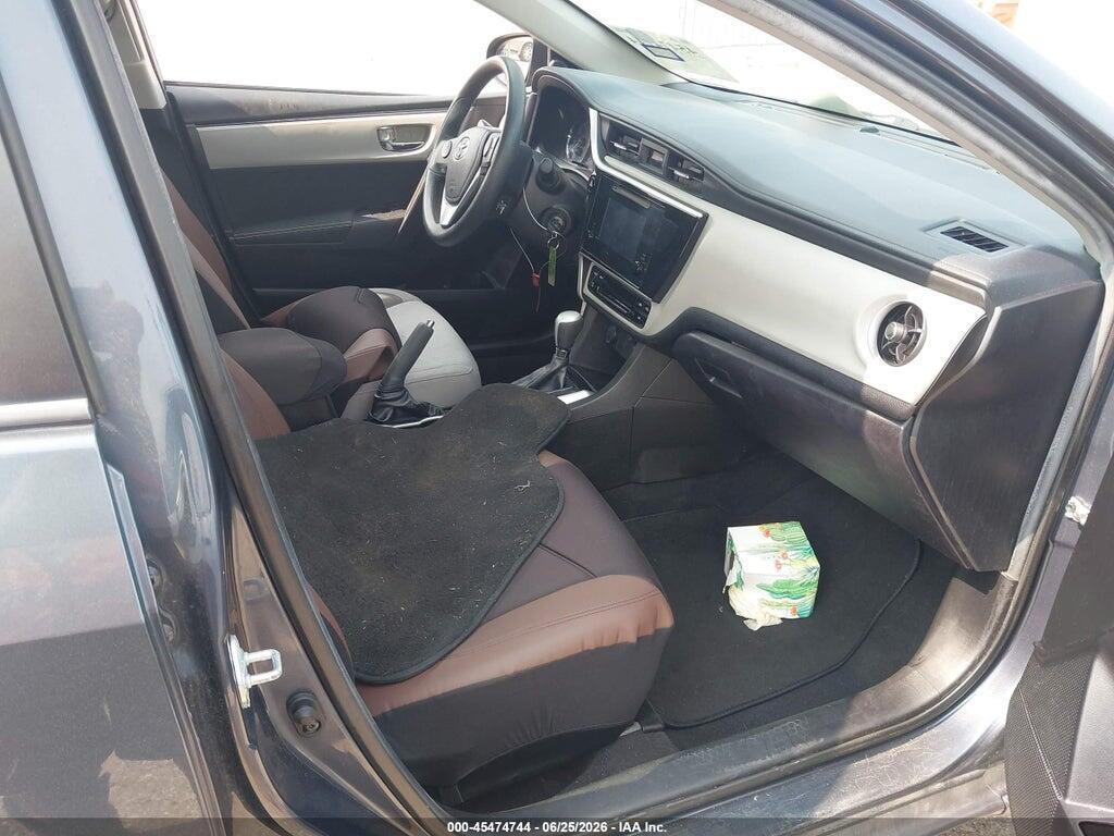 5YFBURHE9JP845745 2018 TOYOTA COROLLA photo no. 5