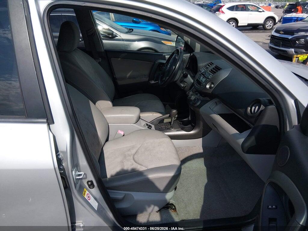 JTMBF4DV3BD040220 2011 TOYOTA RAV4 photo no. 5