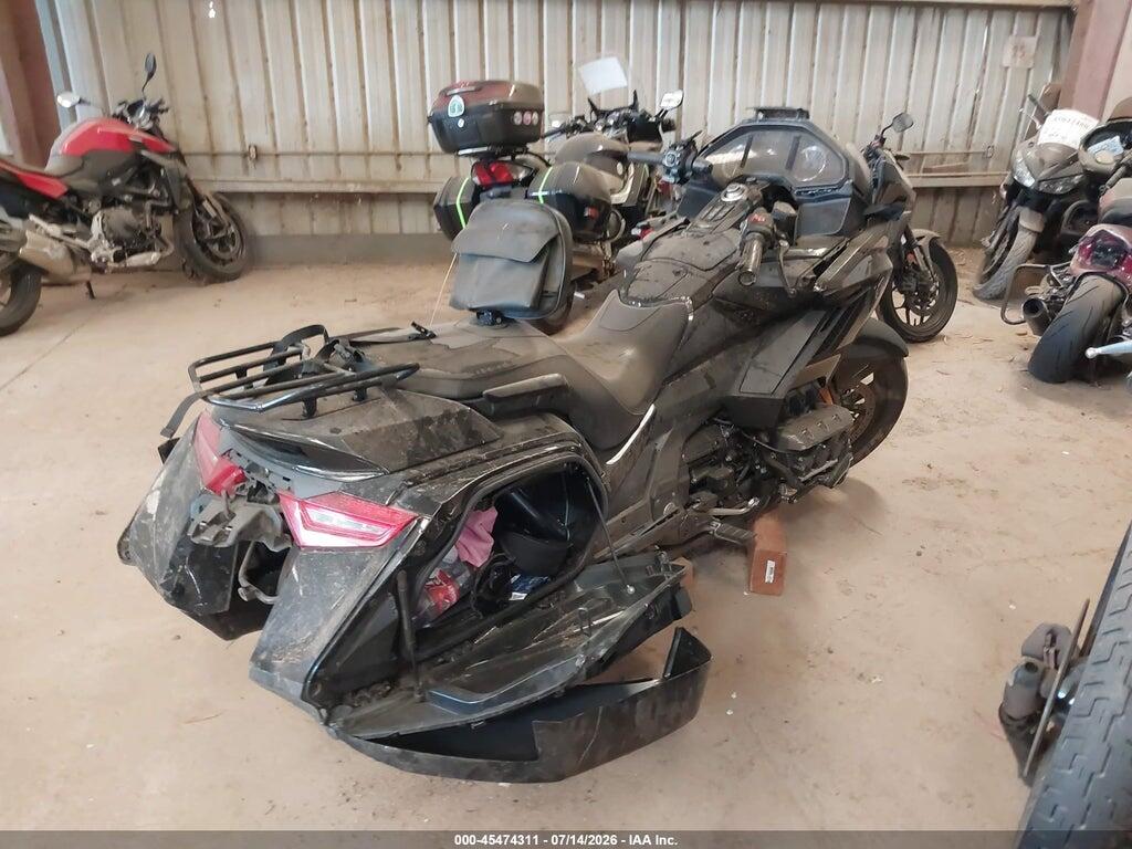 JH2SC7946KK100245 2019 HONDA GL1800 photo no. 4