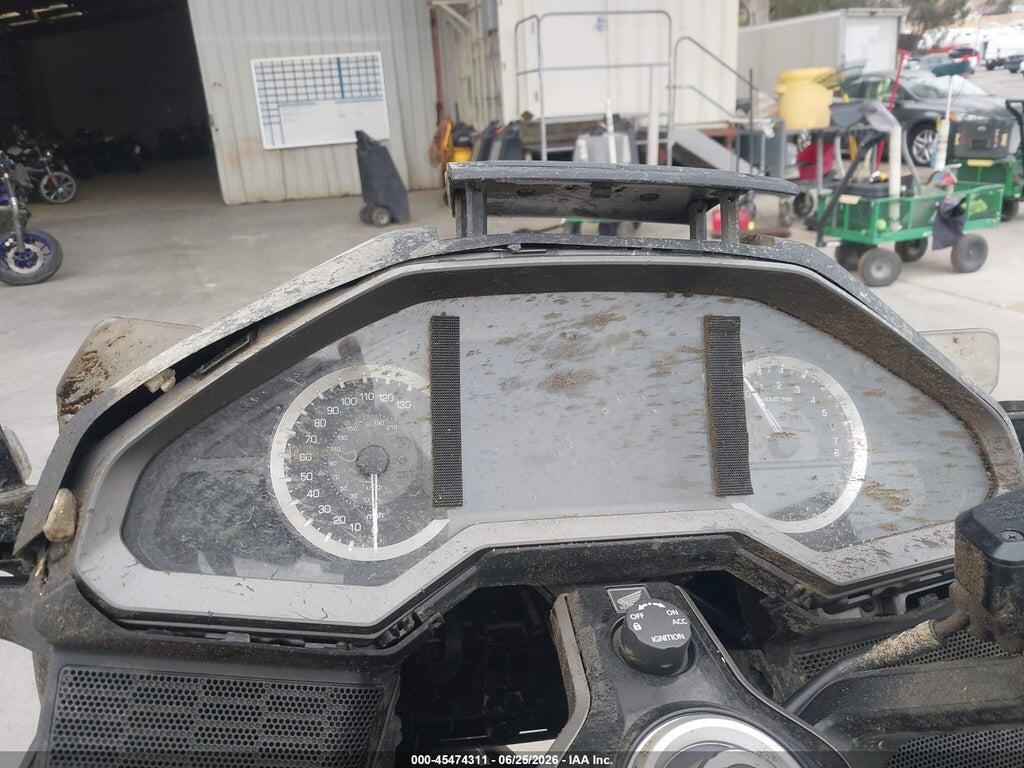 JH2SC7946KK100245 2019 HONDA GL1800 photo no. 7