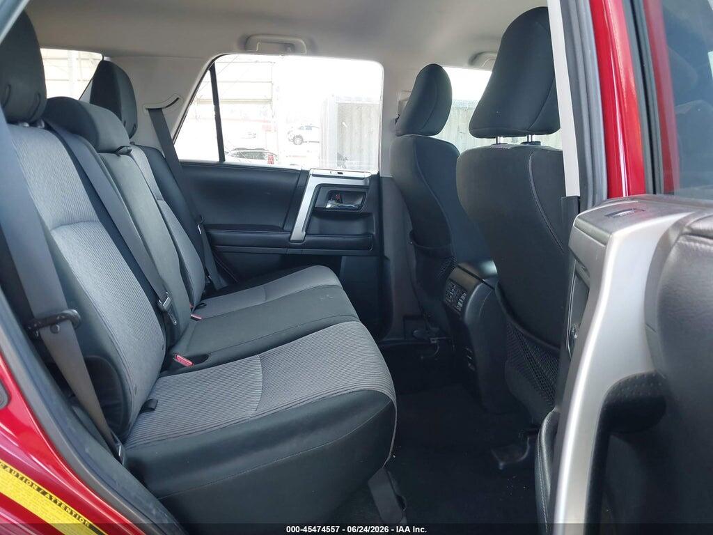 JTEZU5JRXH5160015 2017 TOYOTA 4RUNNER photo no. 8