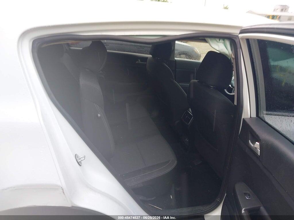 KNDPM3AC9J7449425 2018 KIA SPORTAGE photo no. 8