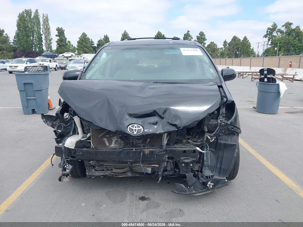 5TDYK3DCXGS752038 2016 TOYOTA SIENNA photo no. 12