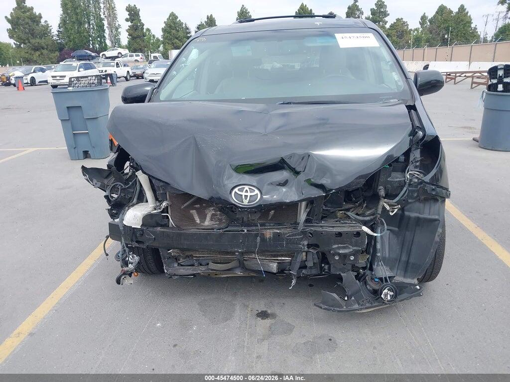 5TDYK3DCXGS752038 2016 TOYOTA SIENNA photo no. 6