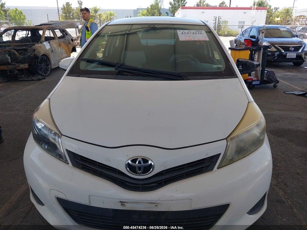 JTDJTUD39CD538264 2012 TOYOTA YARIS photo no. 12