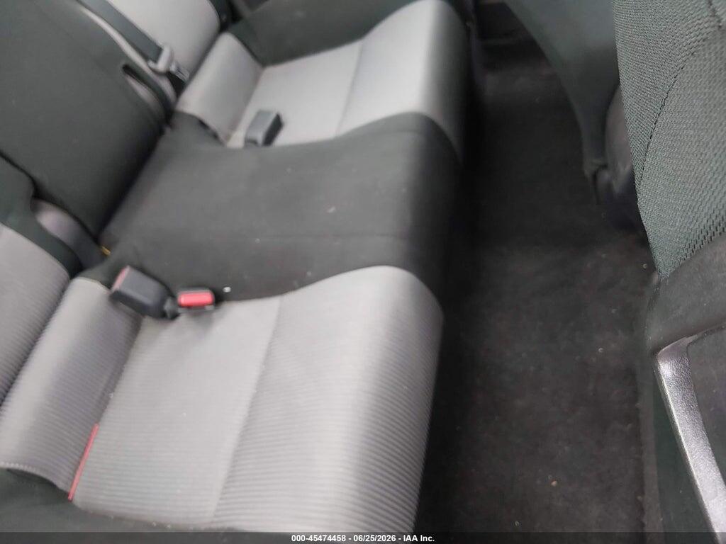 JTKJF5C70GJ015815 2016 SCION TC photo no. 8