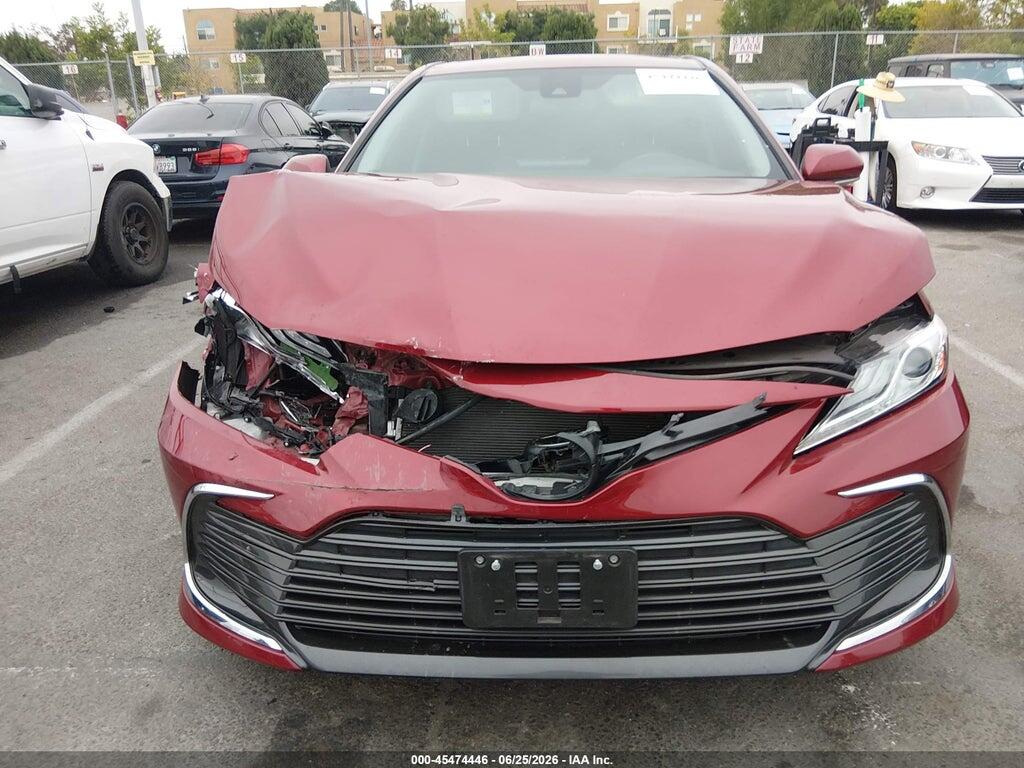 4T1F11AKXNU711259 2022 TOYOTA CAMRY photo no. 11