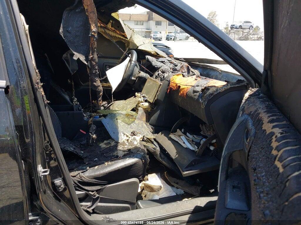 JN8AS5MT5BW576610 2011 NISSAN ROGUE photo no. 5