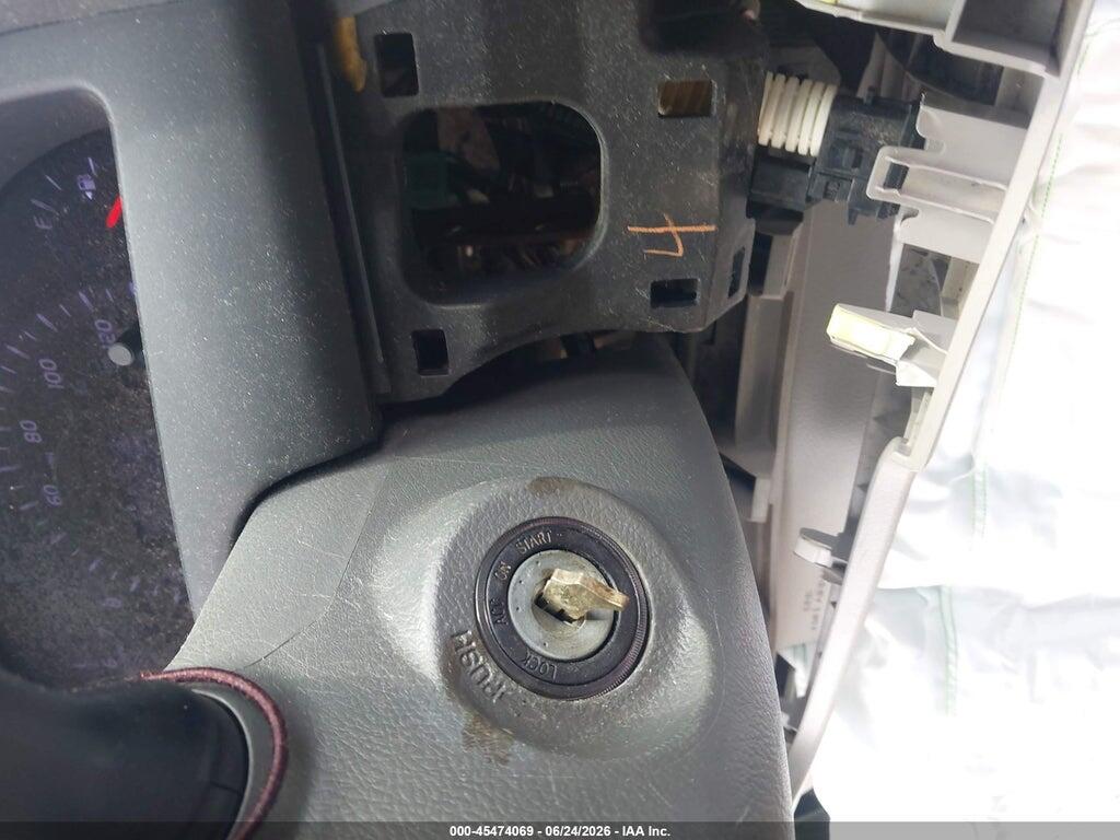 4T4BF3EK1AR064093 2010 TOYOTA CAMRY photo no. 11