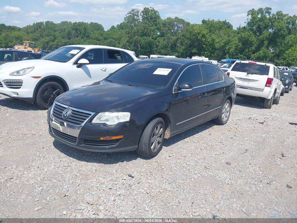 WVWJK73C78P070045 2008 VOLKSWAGEN PASSAT photo no. 2