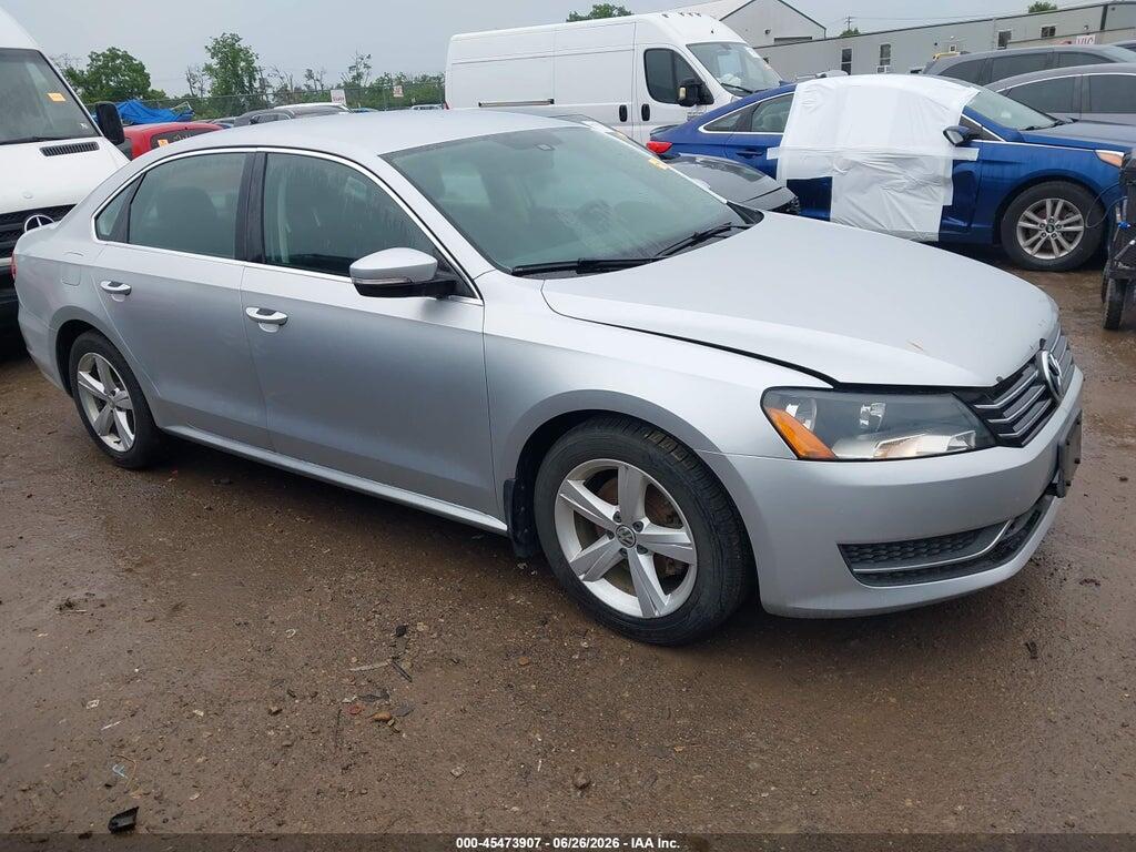 1VWBP7A3XDC108567 2013 VOLKSWAGEN PASSAT photo no. 1