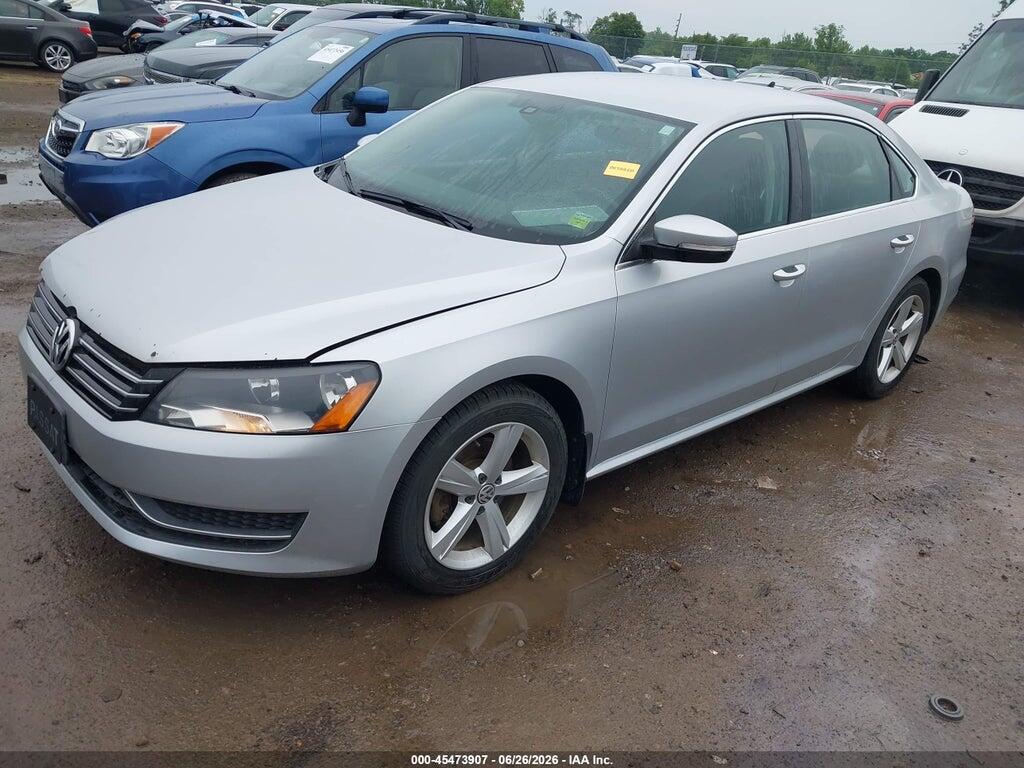 1VWBP7A3XDC108567 2013 VOLKSWAGEN PASSAT photo no. 2