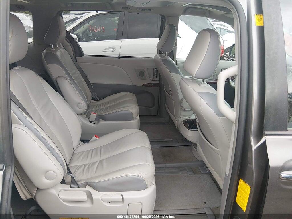 5TDDK3DC8CS030771 2012 TOYOTA SIENNA photo no. 8