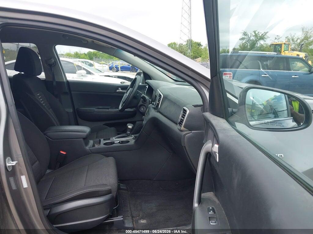KNDPMCAC6J7331462 2018 KIA SPORTAGE photo no. 5