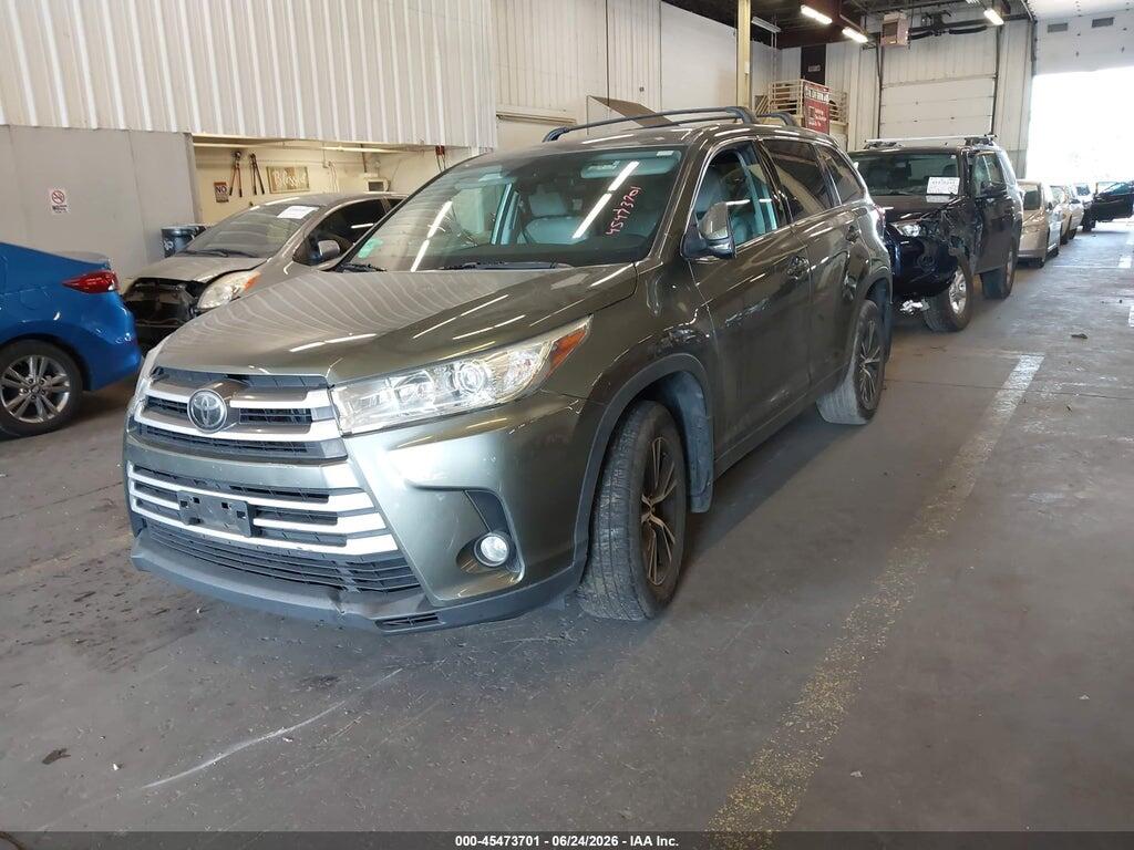 5TDBZRFH2JS880360 2018 TOYOTA HIGHLANDER photo no. 2