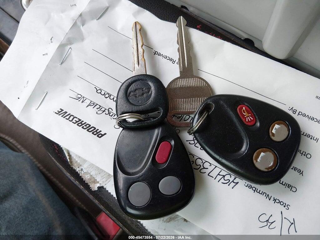 3GNFK16Z13G201512 2003 CHEVROLET SUBURBAN 1500 photo no. 11