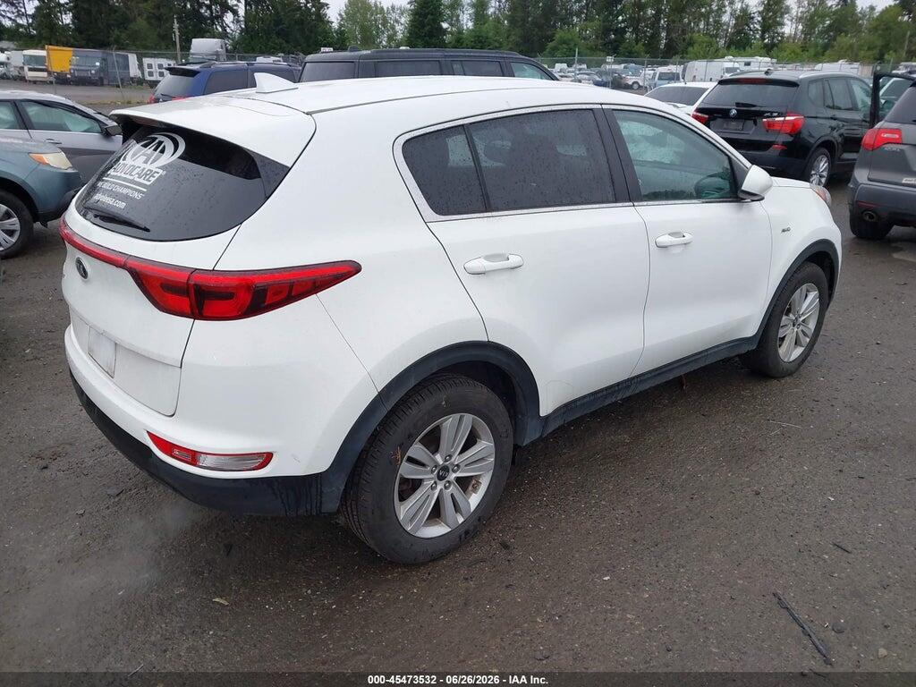 KNDPMCAC1J7379631 2018 KIA SPORTAGE photo no. 4