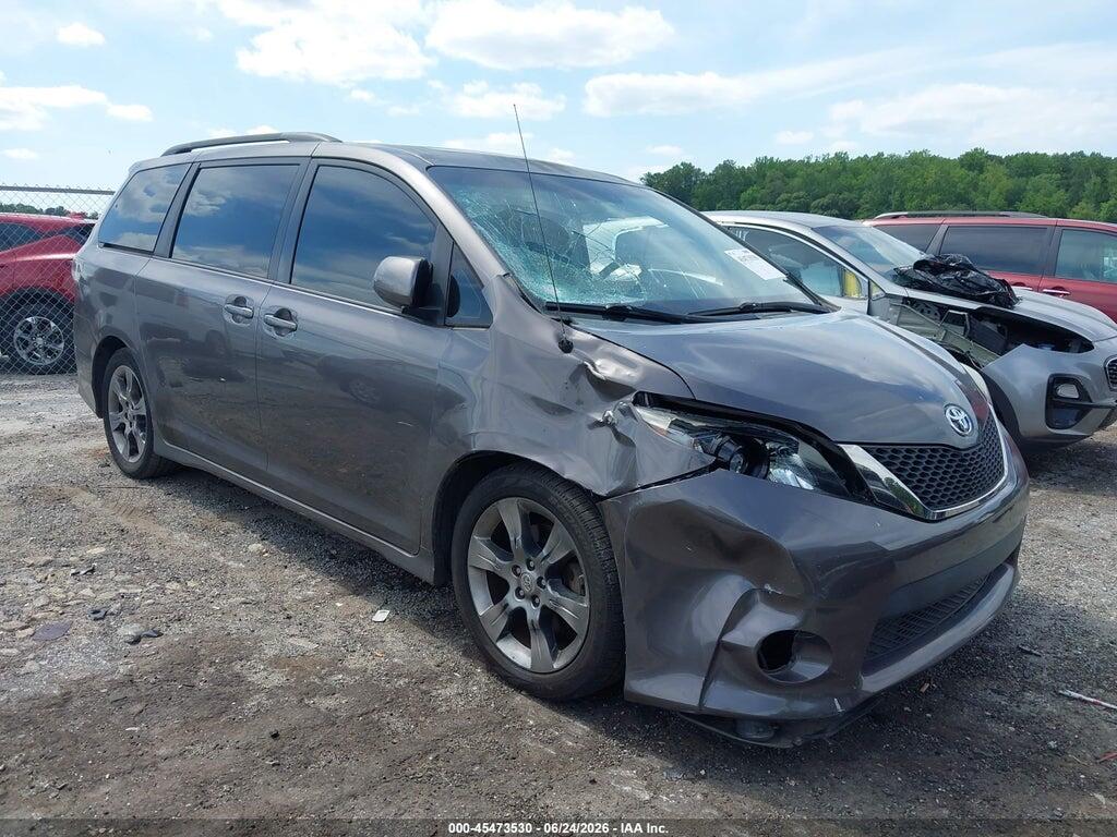 5TDXK3DC2BS076155 2011 TOYOTA SIENNA photo no. 6