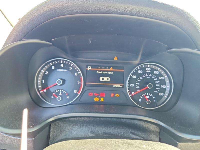 2024 KIA FORTE LXS — Фото 9 из 13