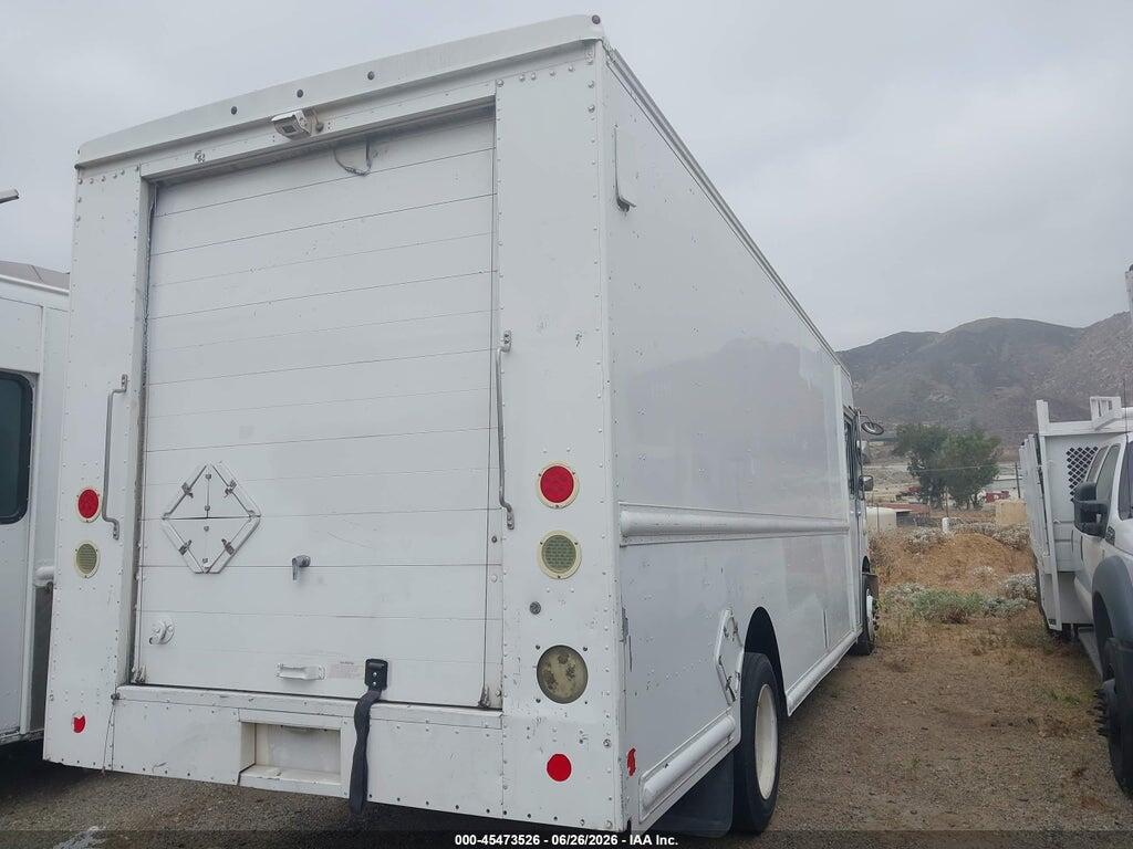 4UZAAPDU7FCGJ0975 2015 FREIGHTLINER CHASSIS photo no. 4