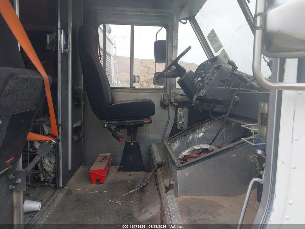 4UZAAPDU7FCGJ0975 2015 FREIGHTLINER CHASSIS photo no. 6